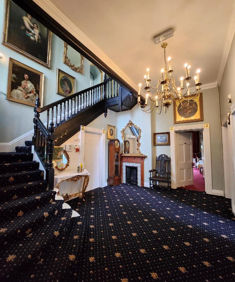 מלון בריסטול The Gothic Mansion מראה חיצוני תמונה